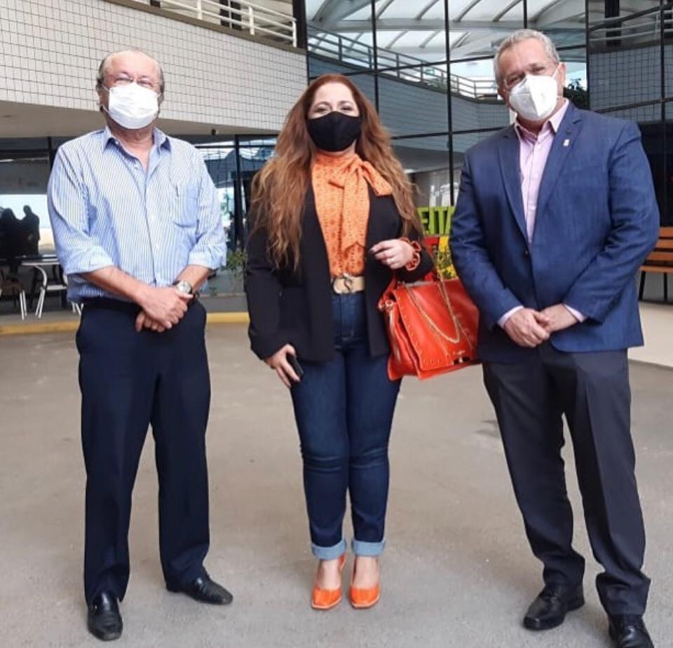 REITOR DA UFPB E REITORA DA UFERSA SE REÚNEM EM FORTALEZA COM O REITOR DA UFC Foto: Viktor Braga/UFC