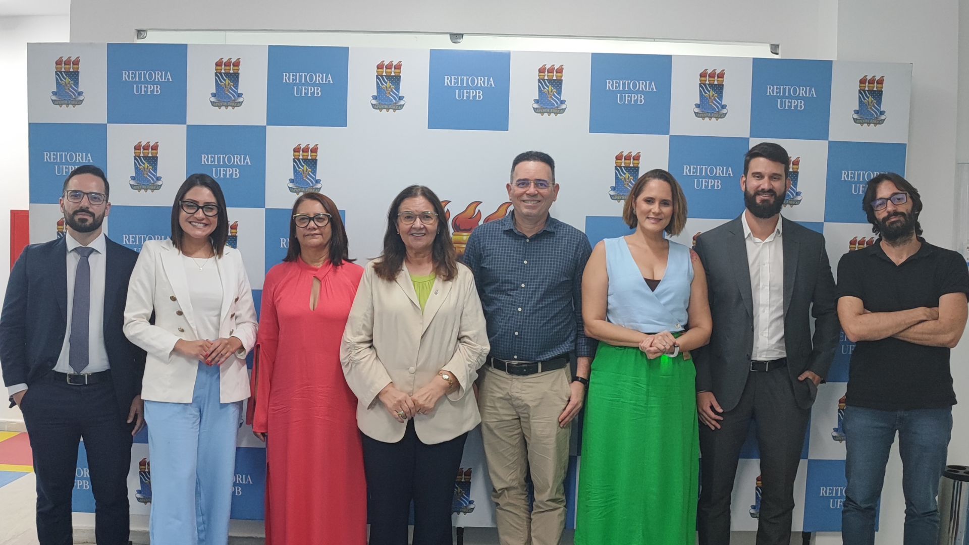 UFPB renova convênio com a Funetec-PB para oferecer programas de EJA UFPB renova convênio com a Funetec-PB para oferecer programas de EJA